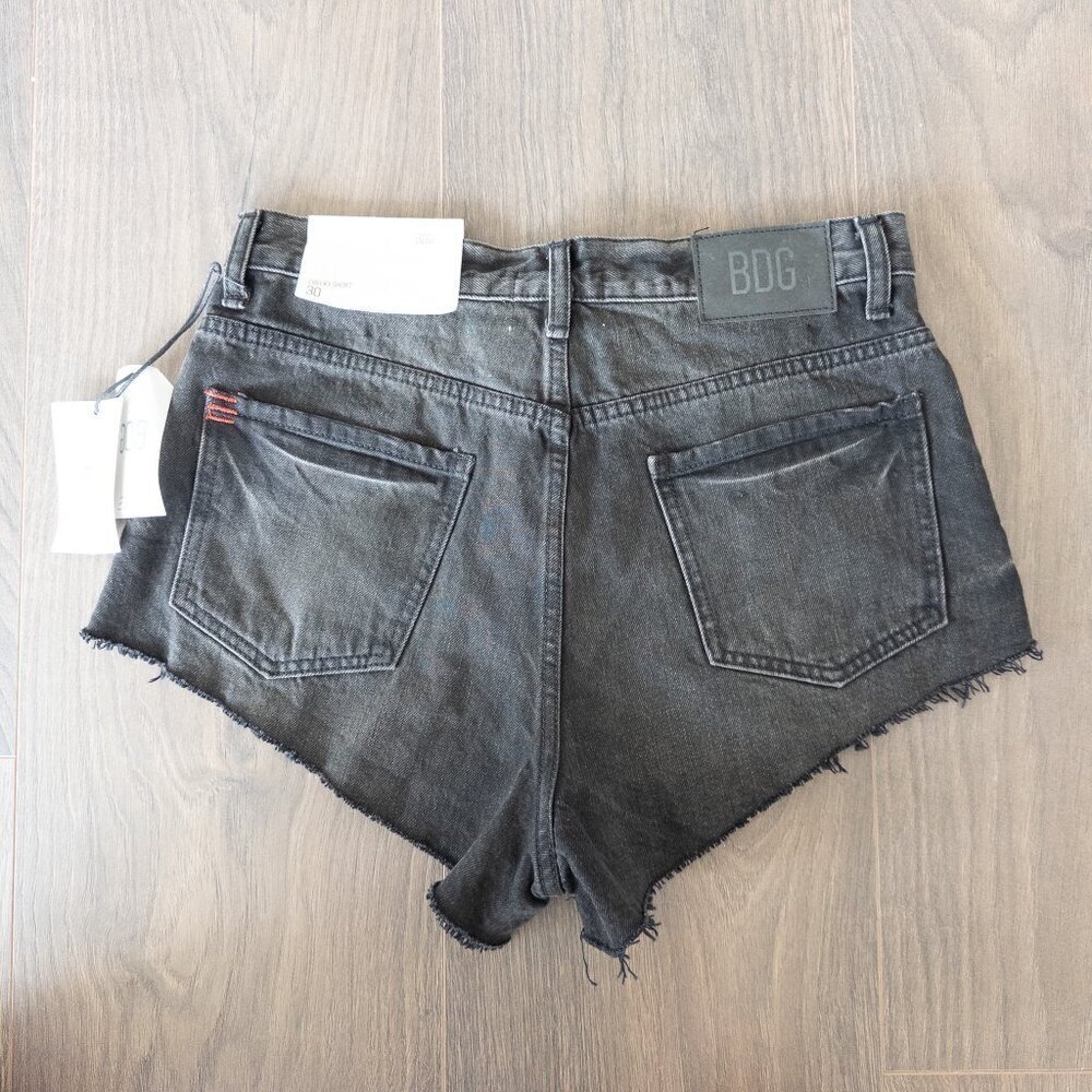NWT Urban Outfitters BDG Cheeky Denim Short in Black Size 30 - Picture 4 of 6
